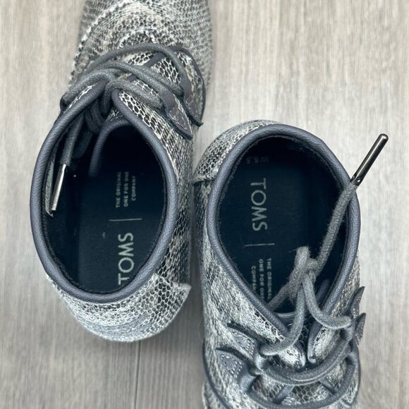 Toms Booties Womens Size 6.5 Kala Wedge Ankle Mid Heel Lace Up Snakeskin Gray - Picture 10 of 12